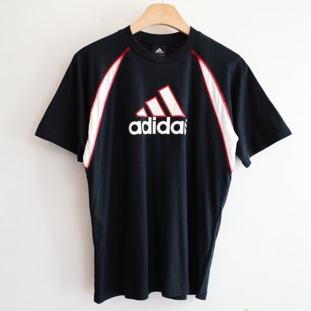 Adidas 아디다스 로고 티셔츠 (새상품)
