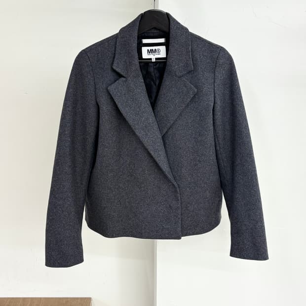 MM6 차콜 울 스냅버튼 블레이저 자켓