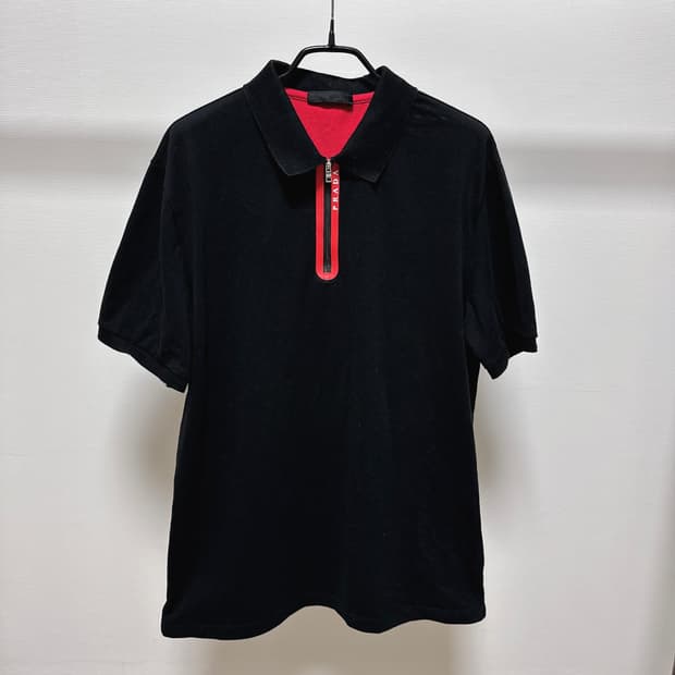 [XL] 프라다 하프집업 카라 반팔티셔츠 피케셔츠