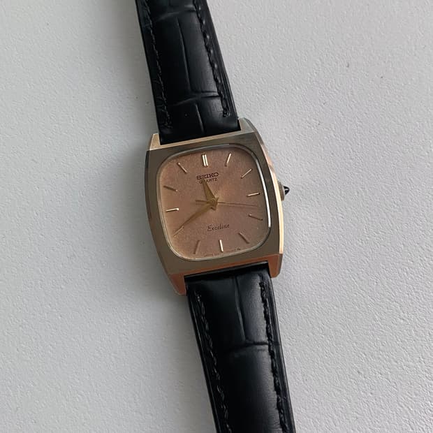 Seiko 스퀘어 쿼츠 엑셀린 로즈골드