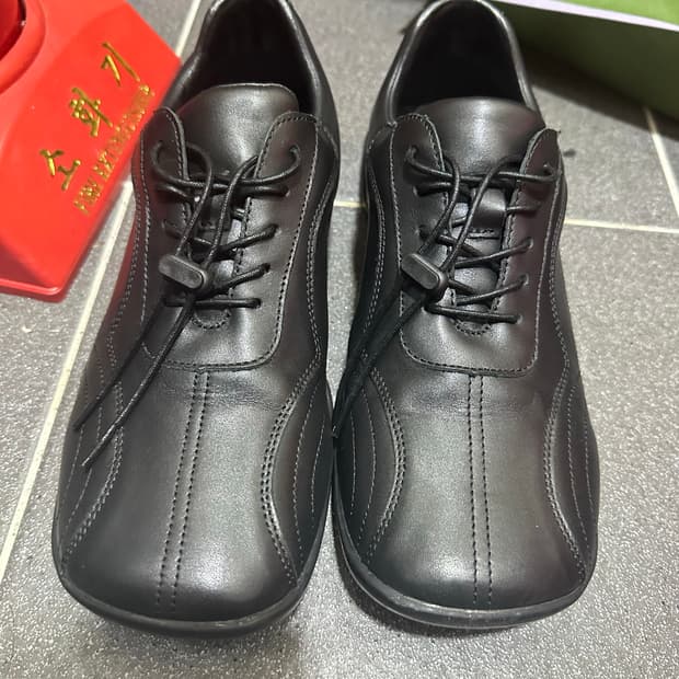 페몬트 스퀘어 신발 판매합니다