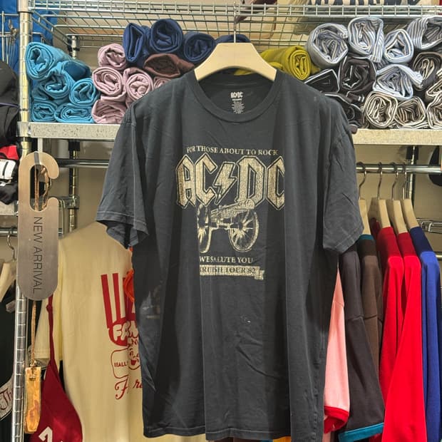 빈티지 반팔티 AC/DC