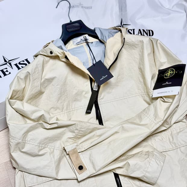 스톤아일랜드 멤브레인 3L TC 아이보리 XL 새상품