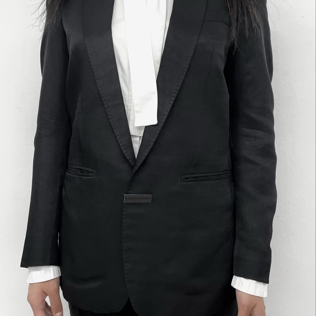 Nude:MM Razor Blade Blazer