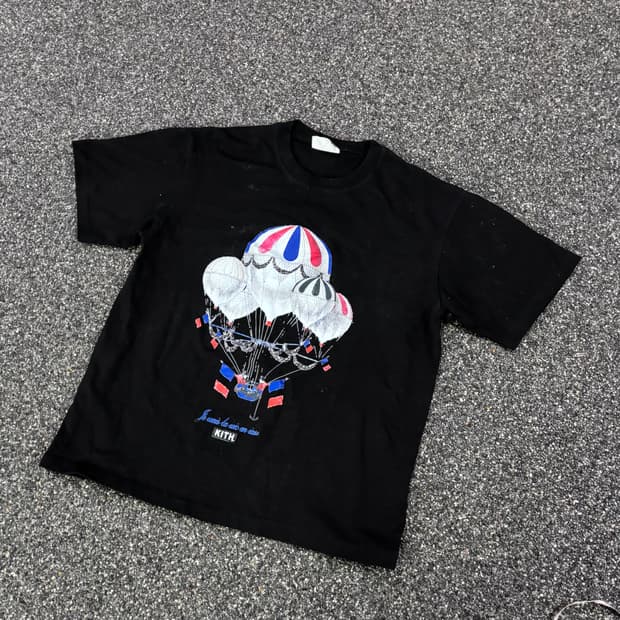 Kith 열기구 빅로고 티셔츠