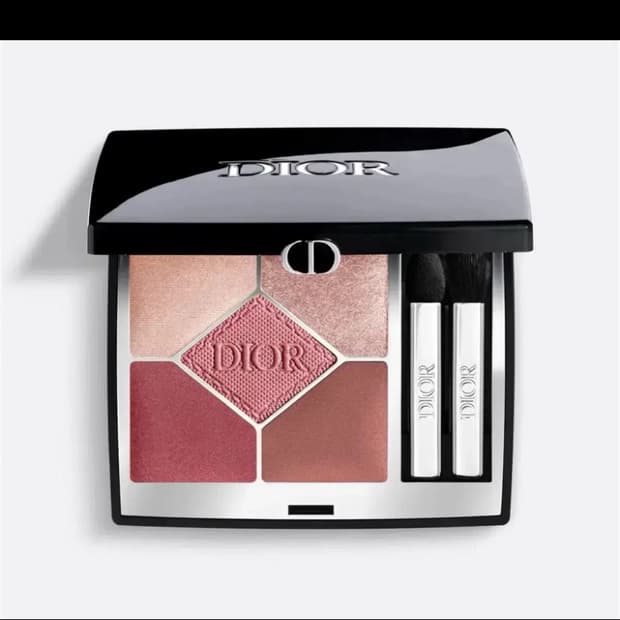 디올 823 로사무타빌리스