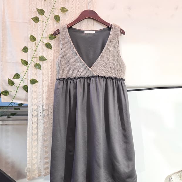 earth music 니트 디테일 민소매 원피스