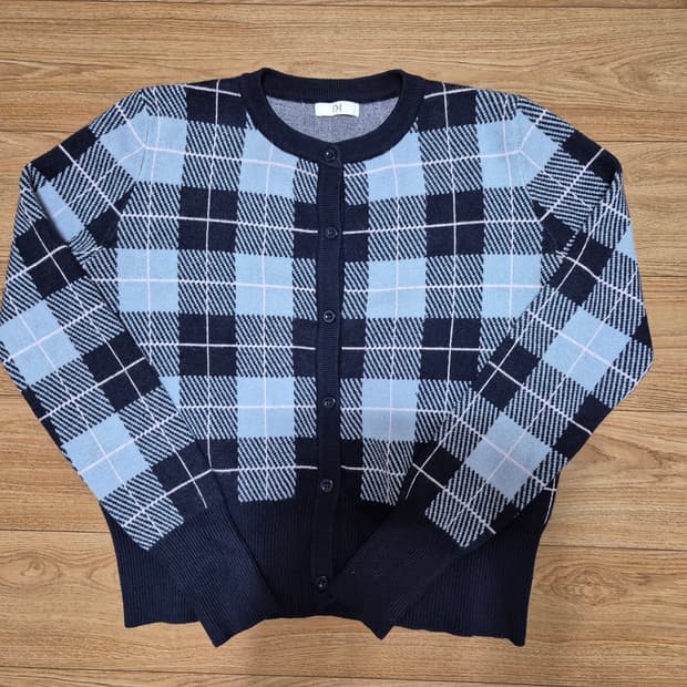 잇미샤 체크 니트 가디건