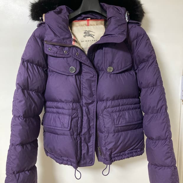 버버리 런던 폭스퍼 구스다운 패딩자켓