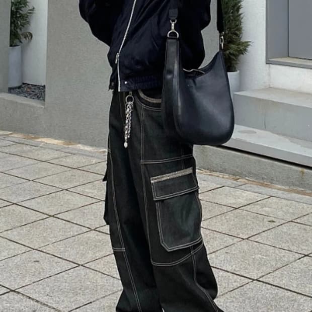 메종미네드 Oblique Patch Denim Pants Black 