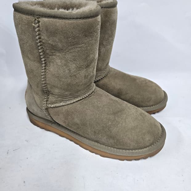 UGG 어그 부츠 숏 스웨이드 브라운220mm