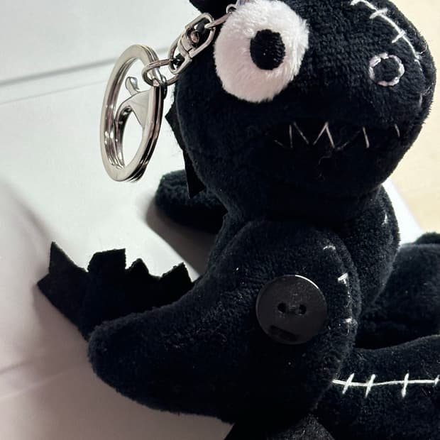 해칭룸 Dragon Toy Keyring 