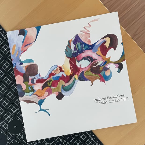 누자베스 Hydeout Productions First Collectio