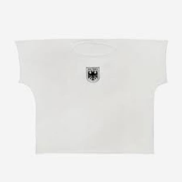 칸예 머천다이즈