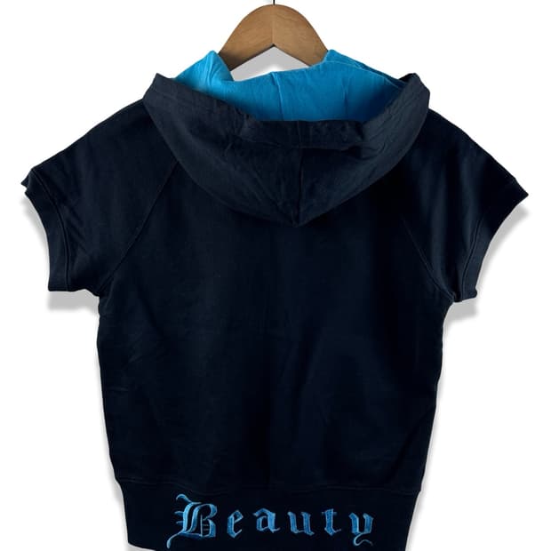 JPN Y2K 레터링 자수 반팔 후드집업1949