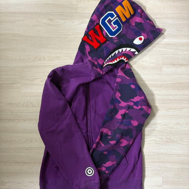 베이프 퍼플카모 샤크후드집업 L 판매합니다