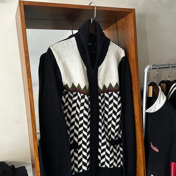 Basichouse 코위찬 니트집업