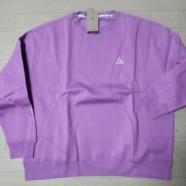 나이키 acg 크루넥