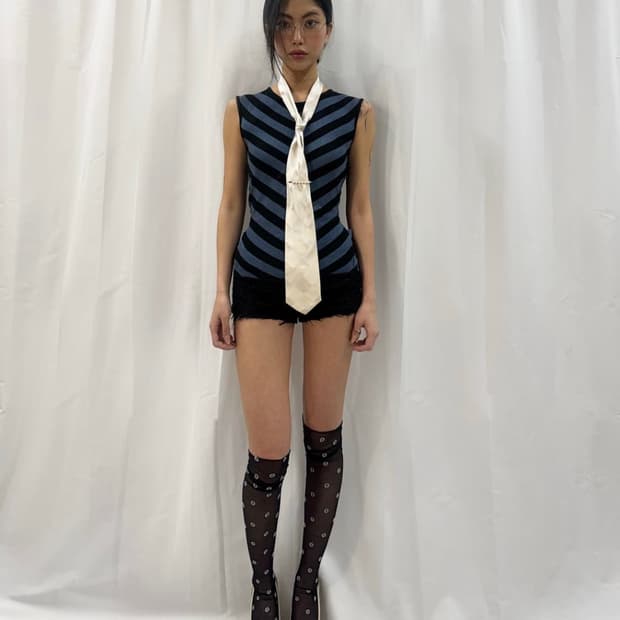 히스테릭 글래머 side strap stripe sleeveless
