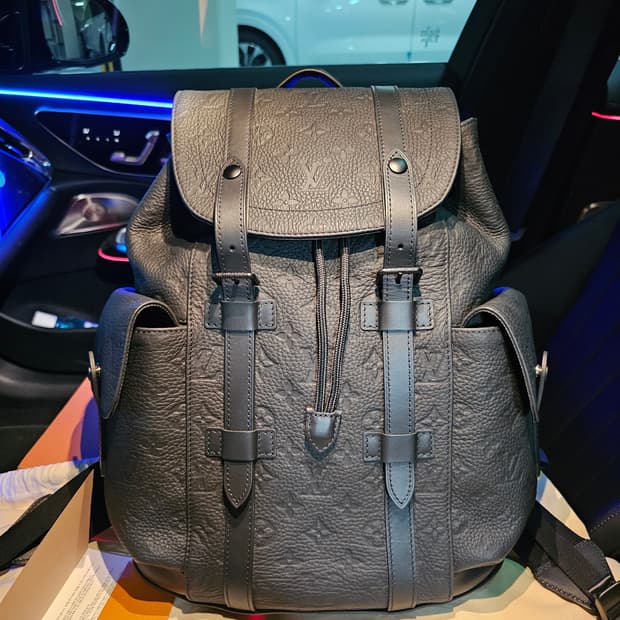 루이비통 토리옹 크리스토퍼 백팩PM 신형