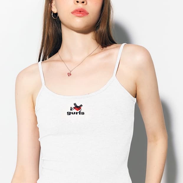 에즈이프캘리 LOVE GURLS SLEEVELESS WHITE 나시