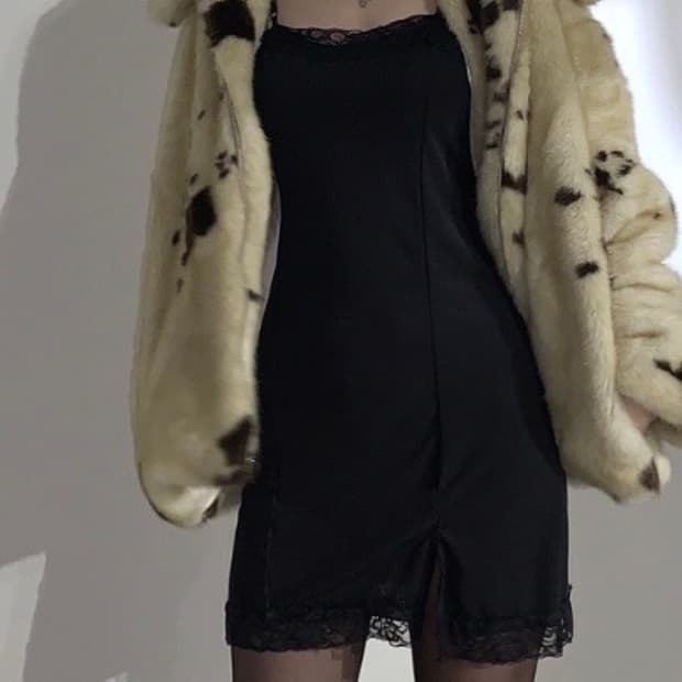 블랙 레이스 슬리브리스 트임 원피스 나시원피스 /연말룩 파티룩 오네갸루