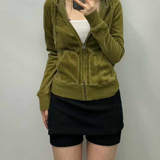 후아유 벨루어 카키 후드집업