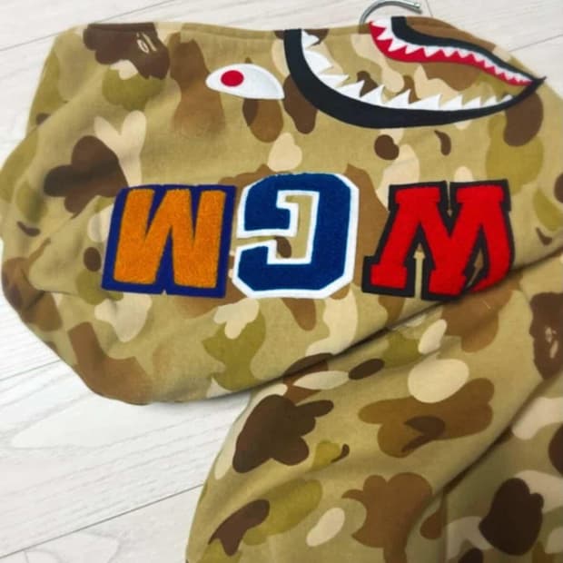 베이프 후드집업