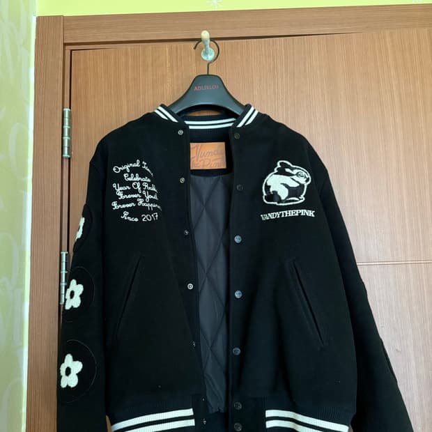 반디 더 핑크 이어 오브 래빗 바시티 자켓 블랙 S
