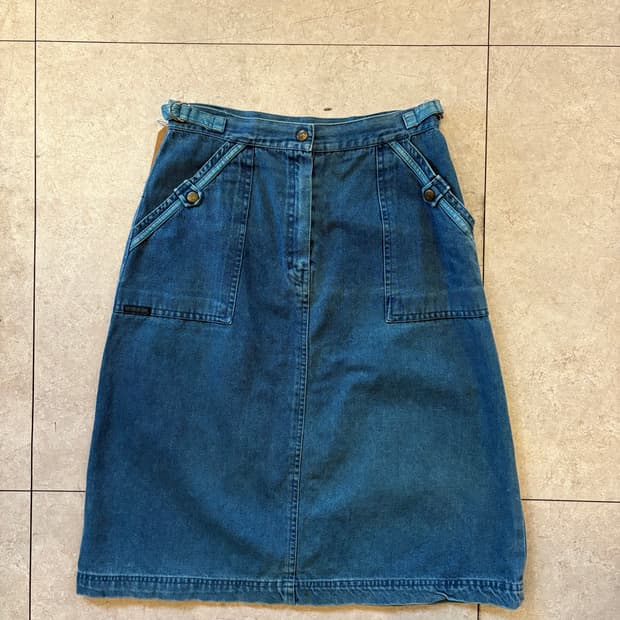 벨트 포인트 데님 스커트