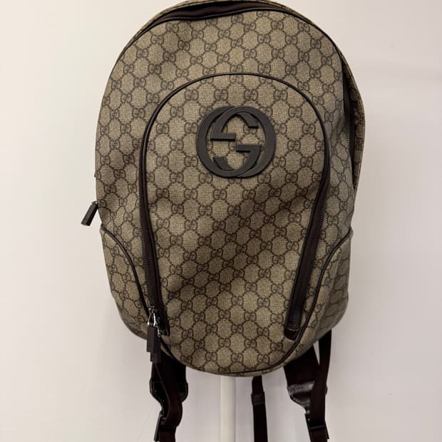 구찌 정품 GG 인터로킹 수프림 캔버스 백팩