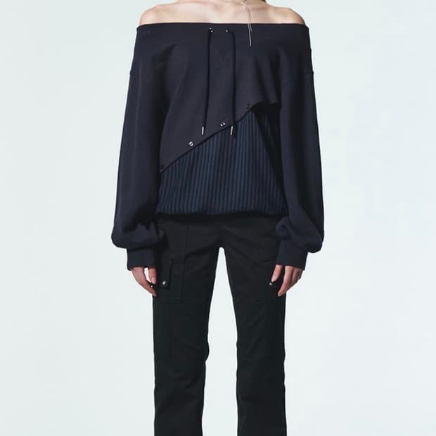 커렌트 오프숄더