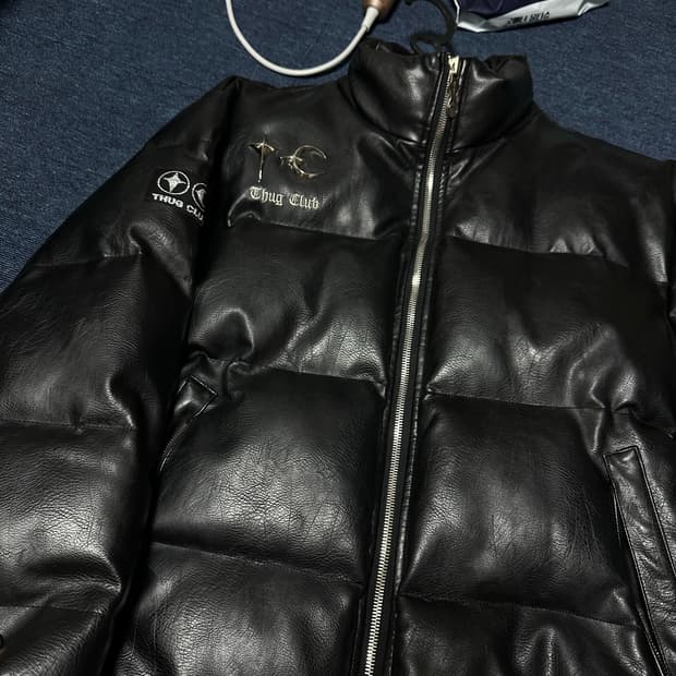 초판) 떠그클럽 레더패딩 3사이즈