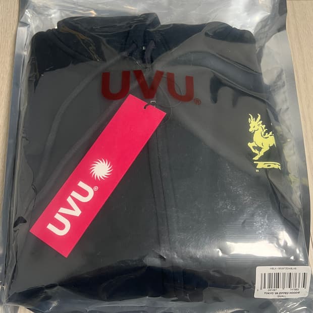 Uvu 도쿄 후드집업 S