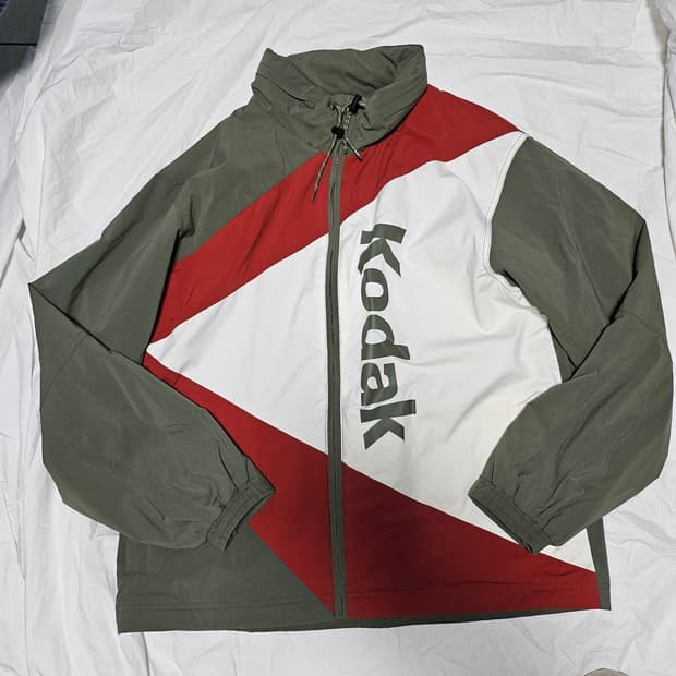 코닥 K 바람막이 L