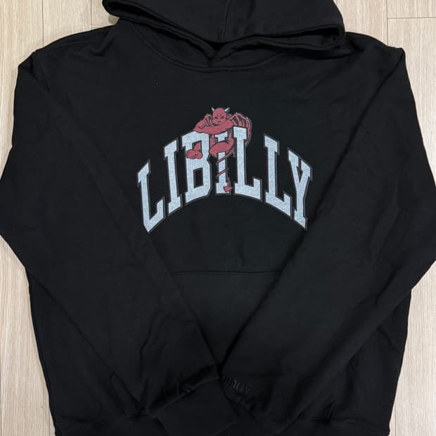 창모 Libilly 리빌리 검정 후드티