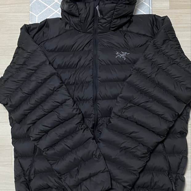 아크테릭스 세륨 블랙 XL