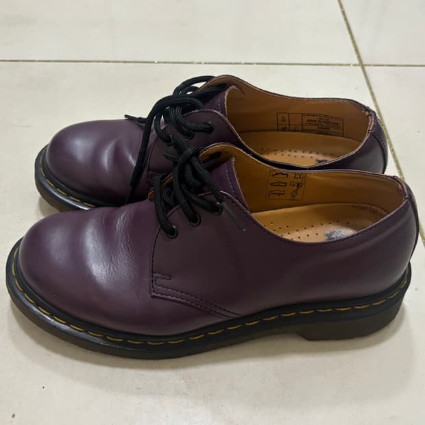 닥터마틴 1461홀 벡스 5UK