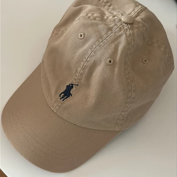 폴로 랄프로렌 베이지 볼캡 모자