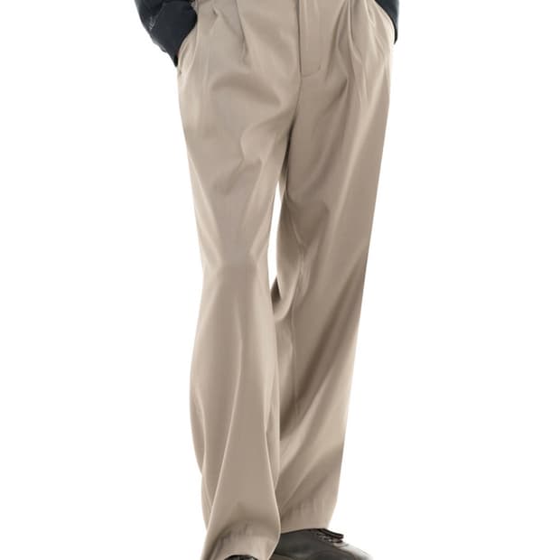 비슬로우 25SS 투턱 테이퍼드 팬츠