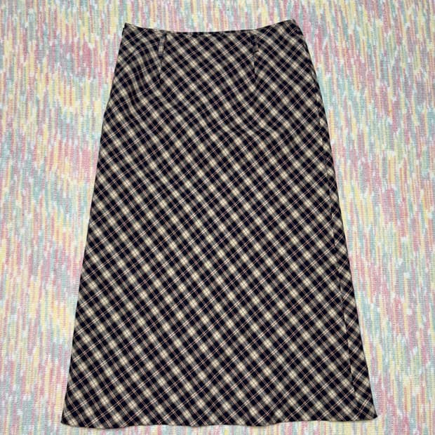 네이비 베이지 체크 롱 스커트