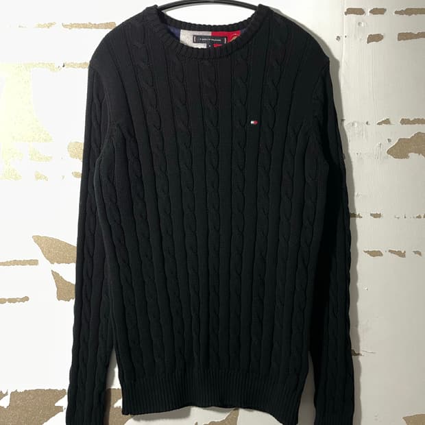 타미힐피거 슬림핏 케이블 니트