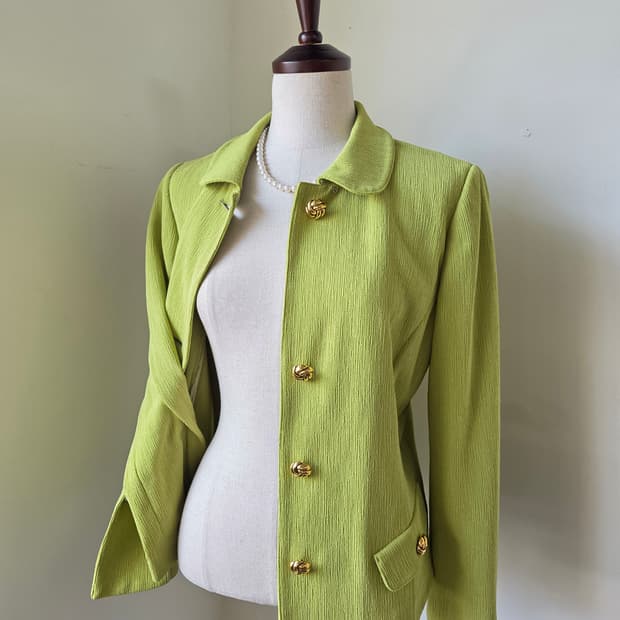 이태리 연두 금장 버튼 자켓