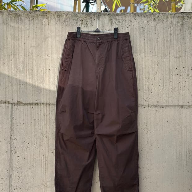 UNIQLO 와이드 파라슈트 팬츠