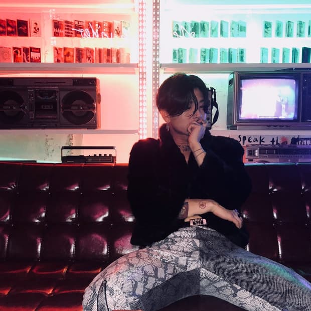 NWB archive - 투톤 파이톤 4zip 기믹 플레어팬츠