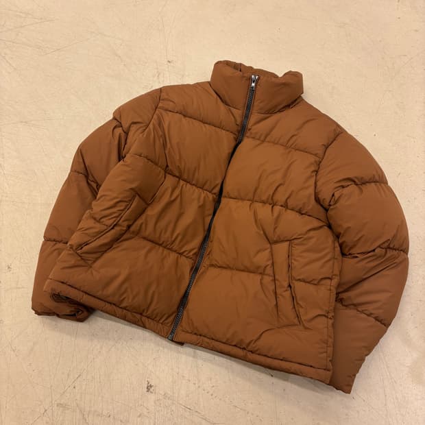 지오다노 브라운 패딩