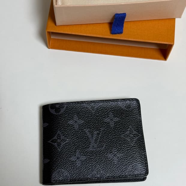 루이비통 이클립스 반지갑