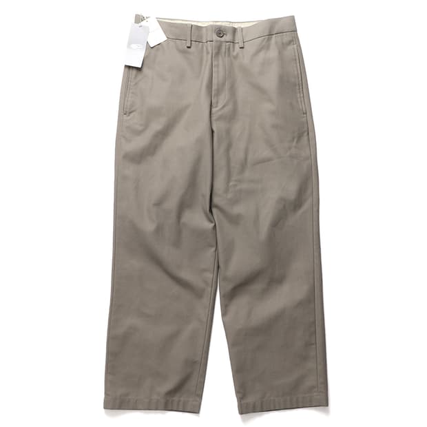 빔즈 BEAMS Cotton Back Twill Easy Slacks