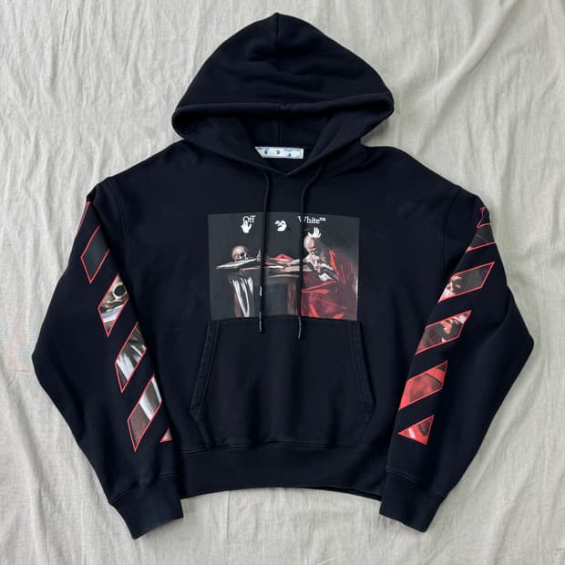 오프화이트 에로우 카라바조 후드 M