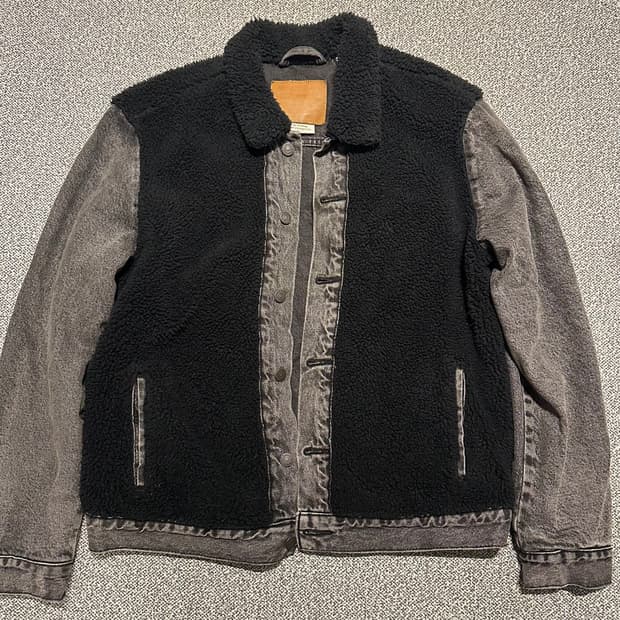 Levi's Grizzly Sherpa Denim Jacket